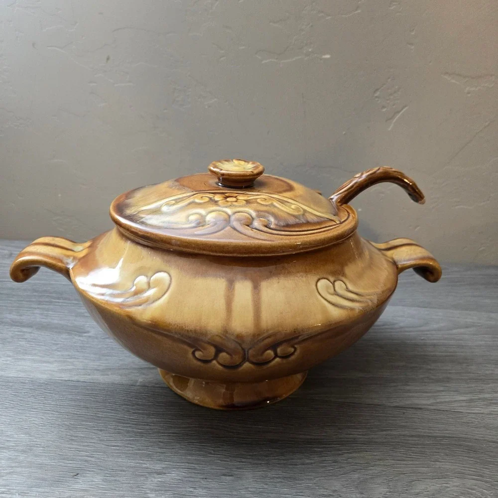 Maurice of California Brown Soup Tureen Large Vintage MCM Embossed Drip Glaze US